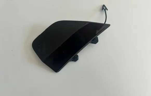 Opel Zafira C Front tow hook cap/cover 13300487 341601492
