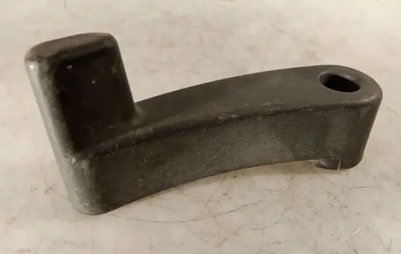 Rear door interior handle