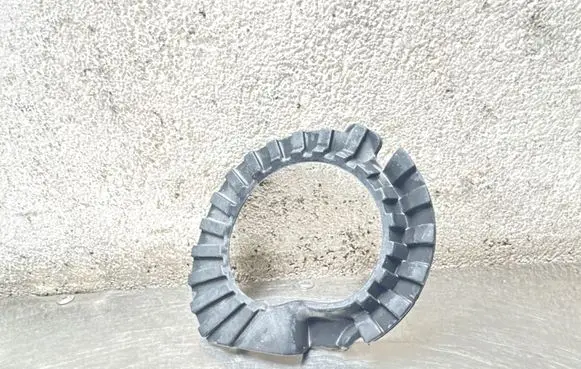 Volvo S80 Front coil spring rubber mount 31317211 6G915349N