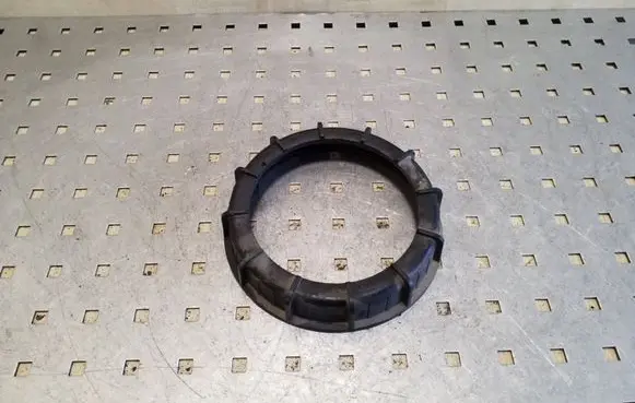 Volvo XC60 In tank fuel pump screw locking ring/nut 6G919C385AC