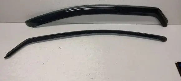Volvo V70 Front door coupe wind deflector 