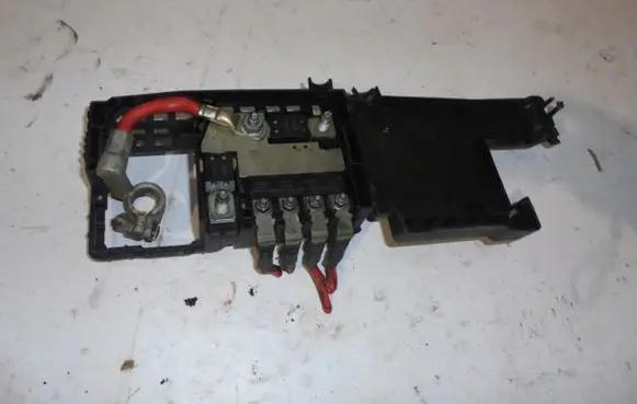 Positive cable (battery)