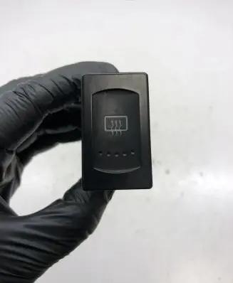 Windscreen/window heater switch
