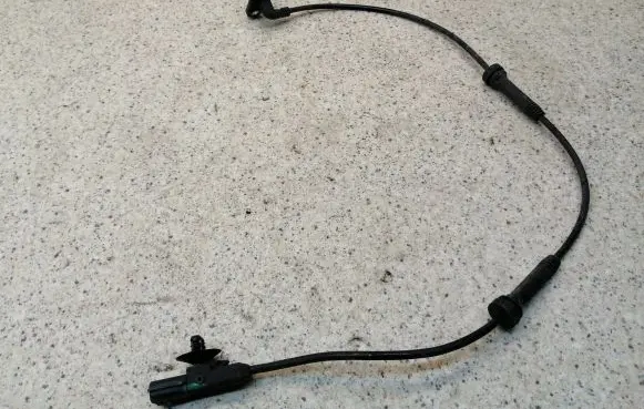 Dacia Spring ABS rear brake sensor 