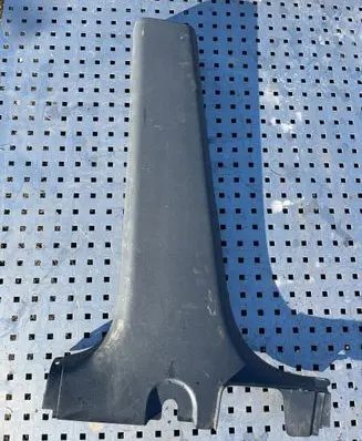 Mitsubishi Colt CZ3 (B) pillar trim (bottom) MR951607ZZ 1319752