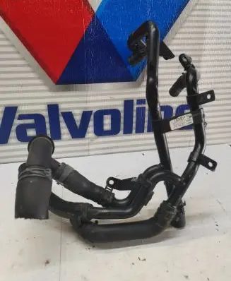 Audi A4 S4 B9 Engine coolant pipe/hose 04L122157CC 2410171300