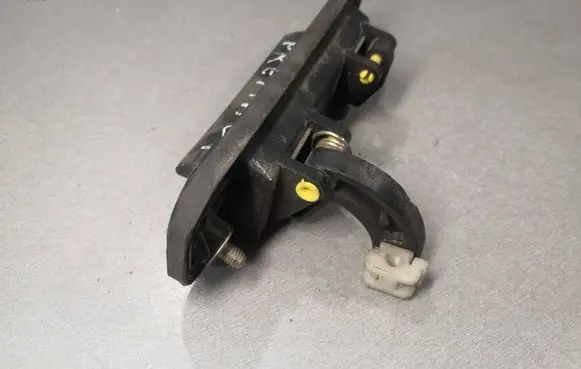 Mazda Premacy Loading door exterior handle 