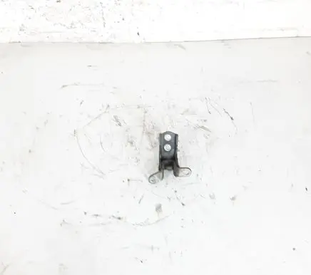 Toyota Avensis T250 Front door upper hinge
