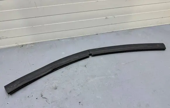 BMW X1 E84 Fender foam support/seal 2991416