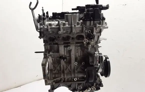 Peugeot 2008 II Engine 9812003880