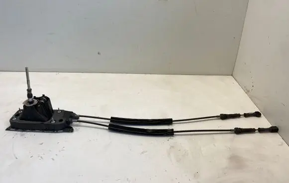 Volkswagen Golf VII Gear shifter/selector 5Q0711061E