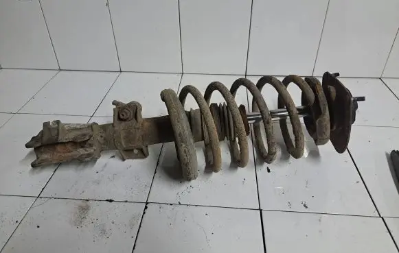 Volvo V70 Front shock absorber with coil spring