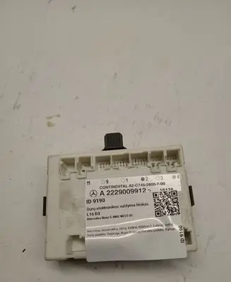 Mercedes-Benz S AMG W222 Door control unit/module A2229009912