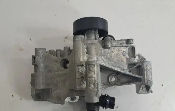 BMW X3 G01 Water pump 8650988