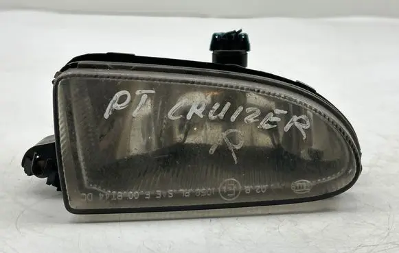 Chrysler PT Cruiser Front fog light E11058