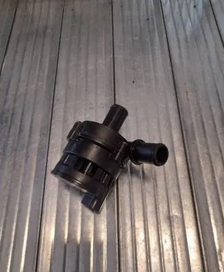 Nissan X-Trail T31 Electric auxiliary coolant/water pump 0392023015