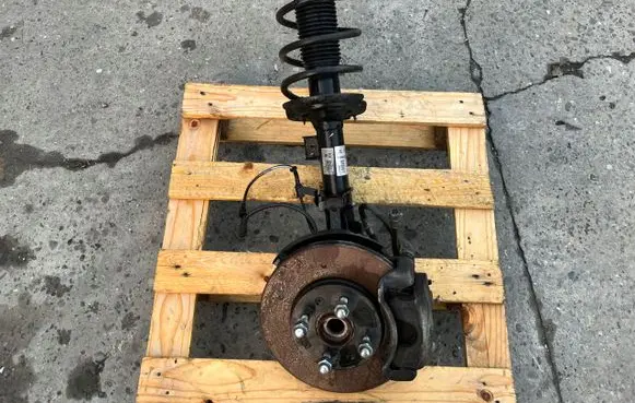 Hyundai i20 (GB IB) Front wheel hub spindle knuckle