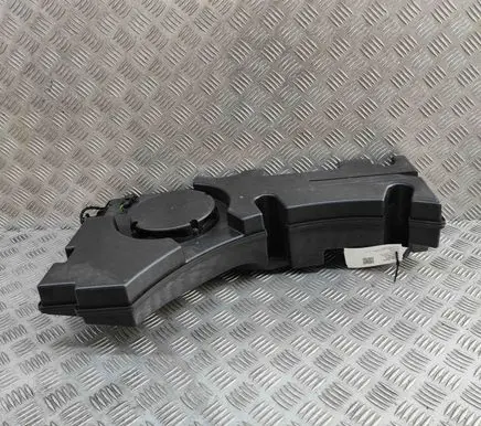 Audi Q7 4M Subwoofer speaker 4M0035621