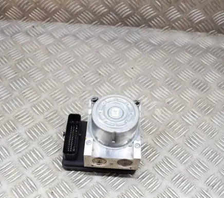 Jaguar E-Pace ABS Pump 10062732891 A426R18W334