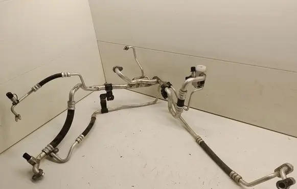 KIA EV6 Air conditioning (A/C) expansion valve 