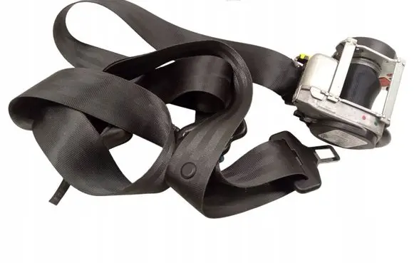 Ford Focus Front seatbelt 