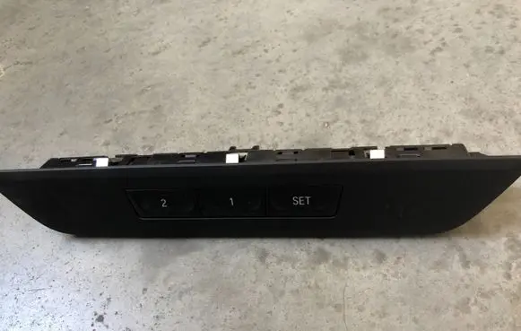 BMW 5 G30 G31 G38 Seat memory switch 6826749 90549680 18347910