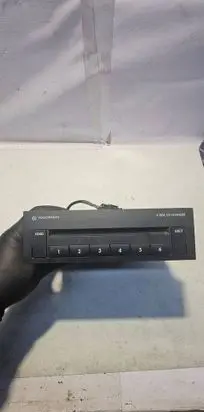 CD/DVD changer