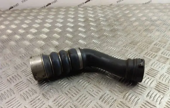 BMW X3 F25 Air intake hose/pipe 7601875