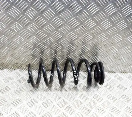 Volvo XC40 Rear coil spring 32246200