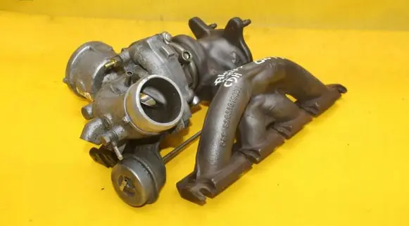 Audi A5 8T 8F Turbo 06H145701L