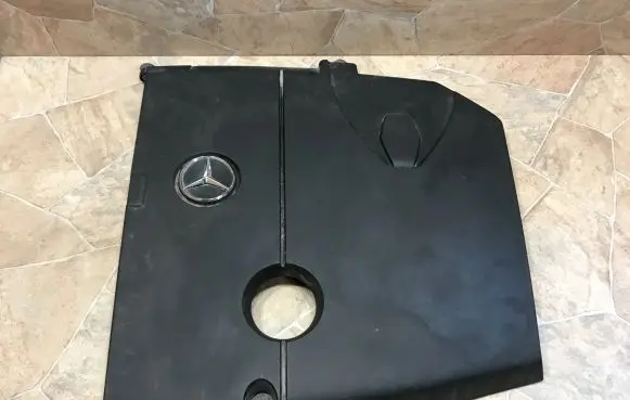 Mercedes-Benz ML W166 Engine cover (trim) A6510101667