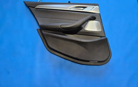 BMW 5 G30 G31 G38 Rear door card panel trim