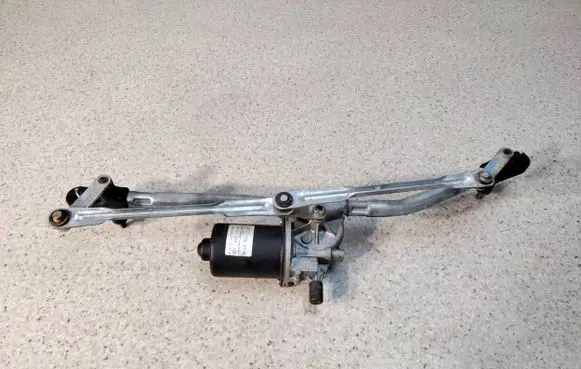 Fiat Punto (188) Front wiper linkage and motor 60511003 60511-003