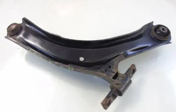 Nissan Qashqai Front control arm