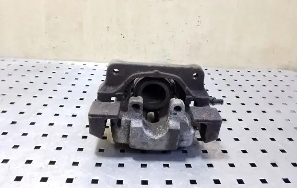 BMW 5 F10 F11 Front brake caliper