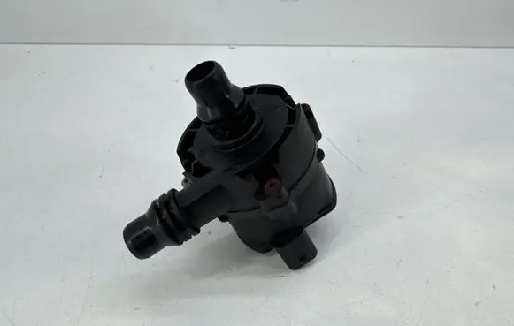 BMW 5 G30 G31 G38 Electric auxiliary coolant/water pump 9372723