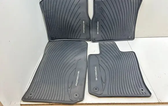 Porsche Panamera (970) Car floor mat set 97004480000