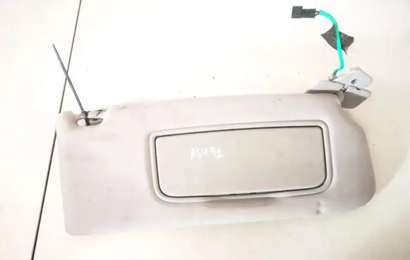 Volvo V50 Sun visor
