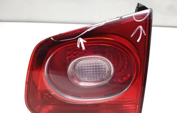 Volkswagen Tiguan Tailgate rear/tail lights 5N0945094B 5n0945264
