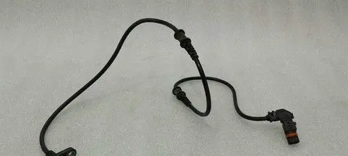 Mercedes-Benz CLA C117 X117 W117 ABS wheel speed sensor A2125400517