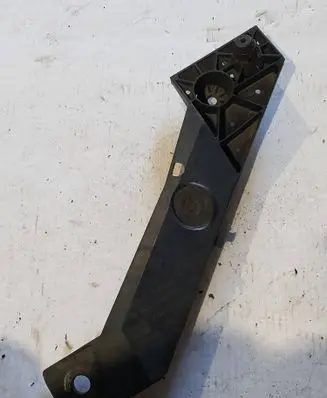 Renault Trafic III (X82) Radiator support slam panel bracket 625001299R