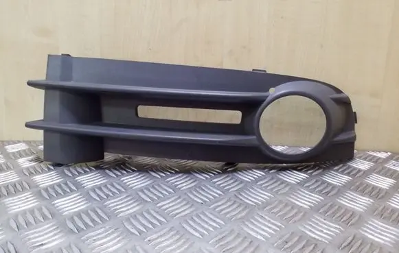 Volkswagen Caddy Front bumper lower grill 2K0853684A