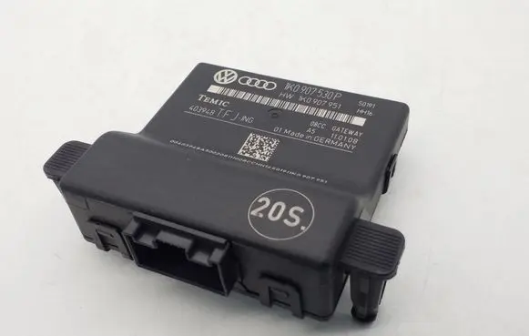 Skoda Octavia Mk2 (1Z) Gateway control module 1K0907530P 1K0907951