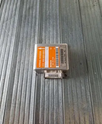 Audi A4 S4 B5 8D Airbag control unit/module 8A0959655C 0285001038