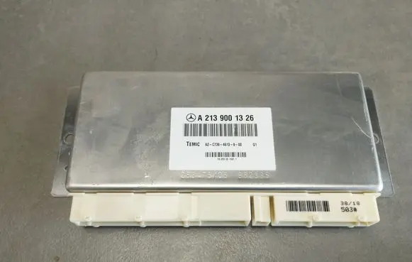 Mercedes-Benz E W213 Air suspension control unit module (rear) A2139001326