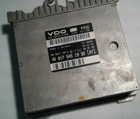 Mercedes-Benz E W210 Engine control unit/module 0175451932 412229013005