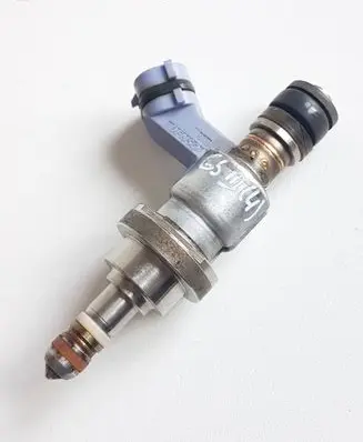 Lexus GS 300 350 430 450H Fuel injector 2325031030