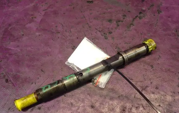 Audi A6 Allroad C5 Fuel injector 