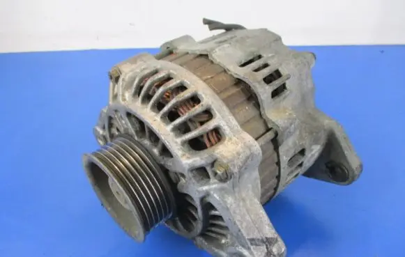 Nissan Prairie Generator/alternator 2310047R10