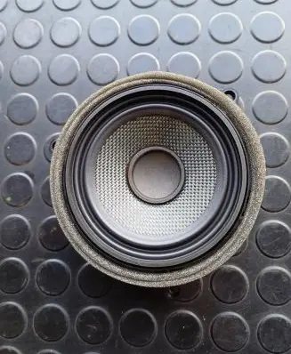 BMW X5 F15 Subwoofer speaker 928368 021259024J 18353410